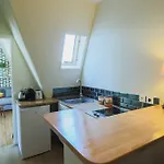 Charming 2P Studio - 16Eme Avenue Foch